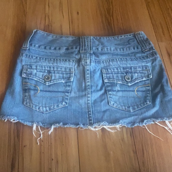 American eagle Y2K denim skirt - Picture 2 of 3